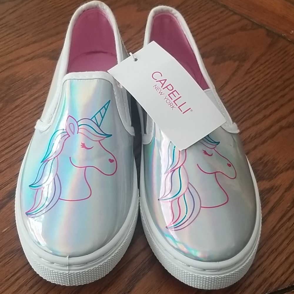Girls slipon shoes
